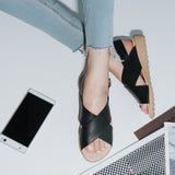 Giày Sandal Đế Bằng Nữ Đông Hải WSD7227D
